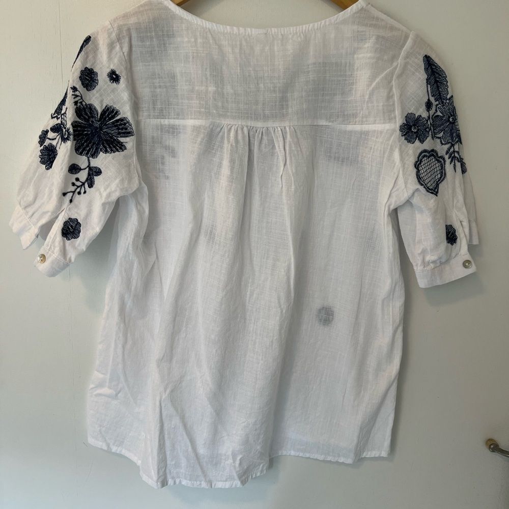 Embroidered Flower Blouse - Picture 2 of 7